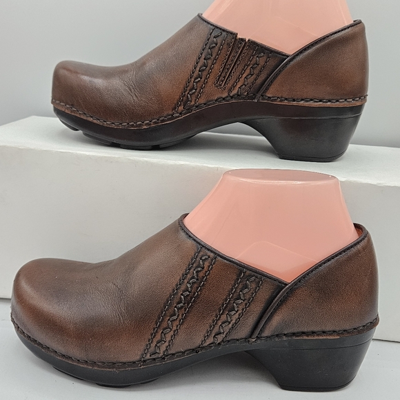 Dansko Sienna antique brown a 2" heel size 37 US 6.5/7 - Picture 16 of 16